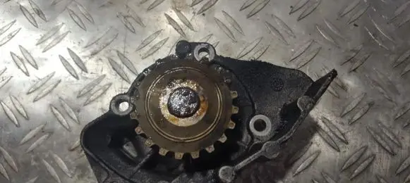 Peugeot 307 Water pump 9630772680c 3084.031.6