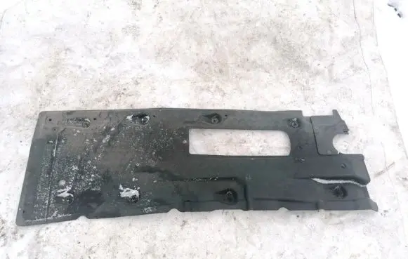 Engine splash shield/under tray