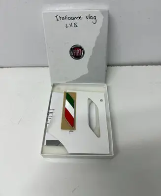 Fiat 500X Manufacturer badge logo/emblem 68100806AA 0050901681