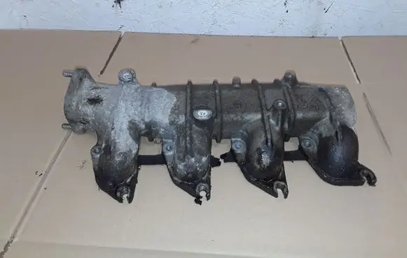Citroen Berlingo Intake manifold 9635616310