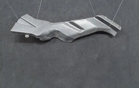 Mitsubishi Lancer Cabin air duct channel MR201334
