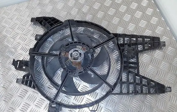 Renault Kangoo II Electric radiator cooling fan 921205638r