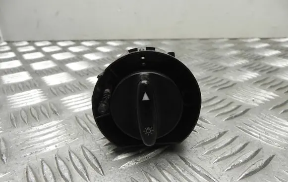 Audi A6 S6 C5 4B Light switch 4B1941531C T6512