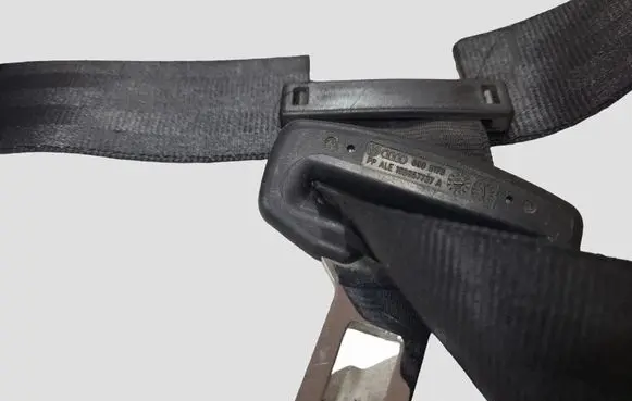 Seat Alhambra (Mk1) Rear seatbelt 7M3857816C 1M21613B86ADW