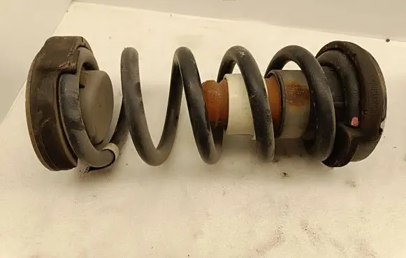 Chrysler Pacifica Rear coil spring P68237942AA 7942AA SJ12