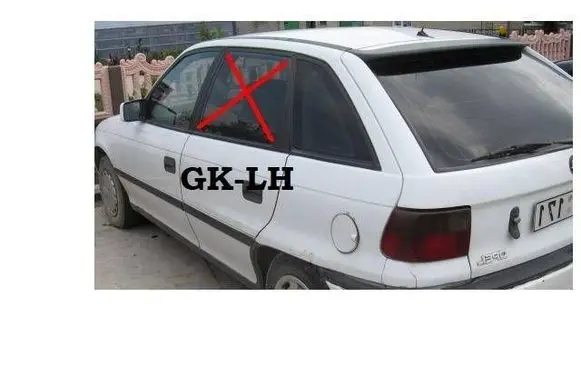 Opel Astra F Rear door window glass 90511298