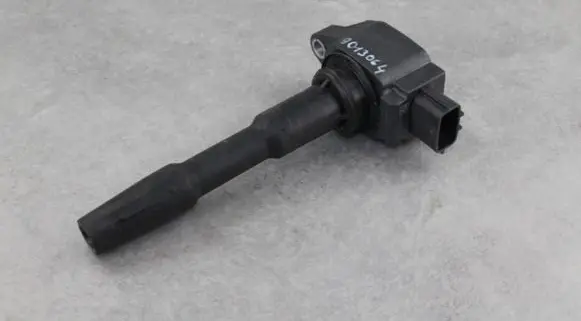 Nissan Pulsar High voltage ignition coil 224332428R