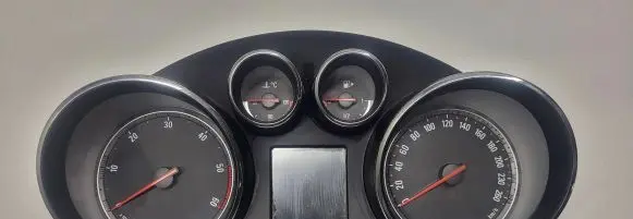 Opel Insignia A Speedometer (instrument cluster) 12844138