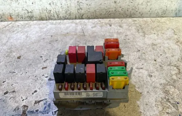 Fiat Bravo Fuse box set 51790930 57657 0057657