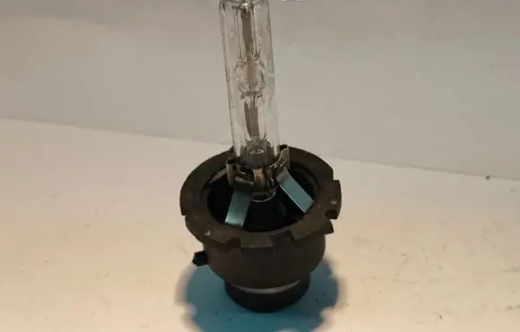 Mercedes-Benz B W245 Xenon bulb D21707