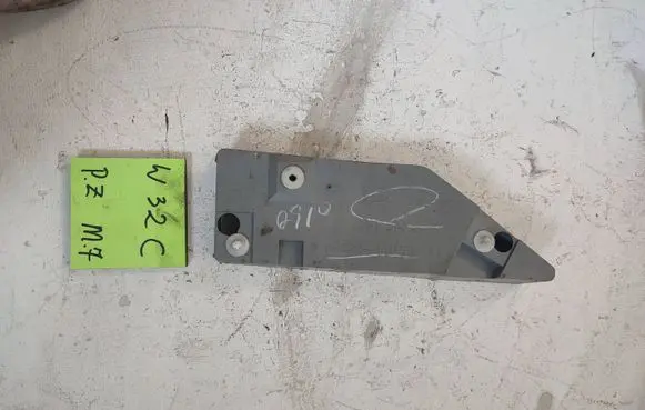 Mitsubishi Space Star Front bumper MR32811050