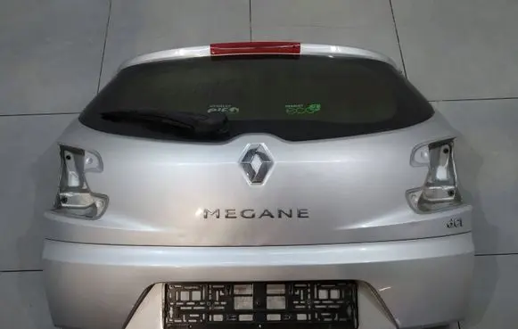 Renault Megane III Tailgate/trunk/boot lid 