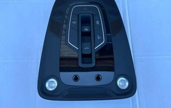 Audi A5 Front seat light 8W0947135CN
