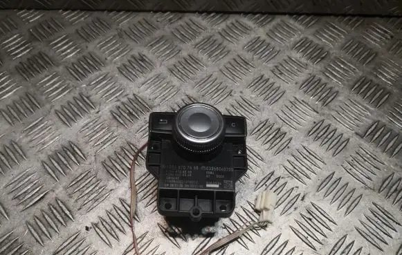 Mercedes-Benz C W204 Head unit multimedia control 2048707658