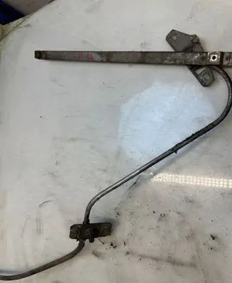 Volkswagen Transporter - Caravelle T3 Front door manual window regulator 251837501A