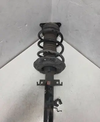 Nissan X-Trail T32 Front shock absorber/damper 