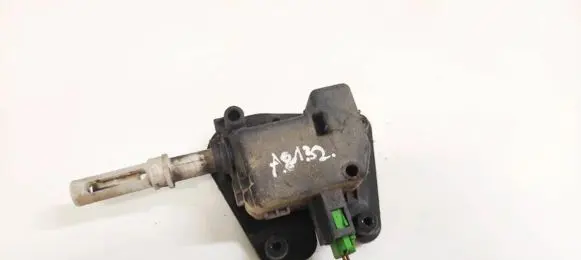 Audi A6 S6 C5 4B Central locking motor 8E9827833