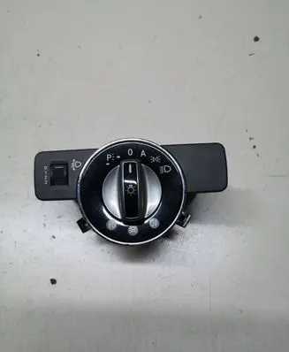 Light switch