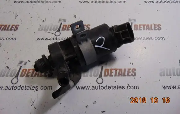 Lexus LS 430 Headlight washer pump 3670575730