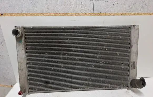 BMW 5 E60 E61 Coolant radiator 778744004