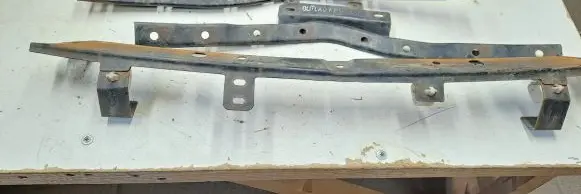 Front bumper support beam
