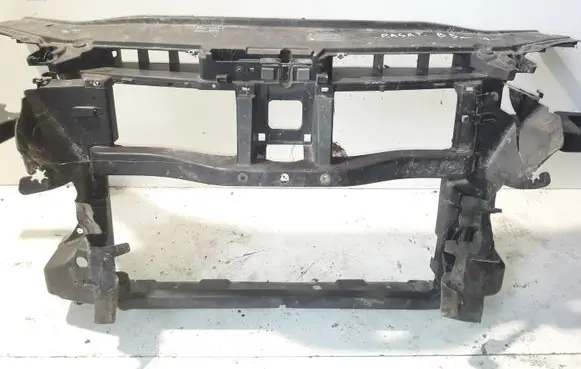 Volkswagen PASSAT B5 Radiator support slam panel 701010081