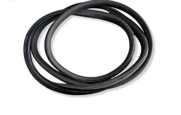 Volkswagen Amarok Rear door rubber seal (on body) 