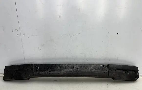 Front bumper foam support bar