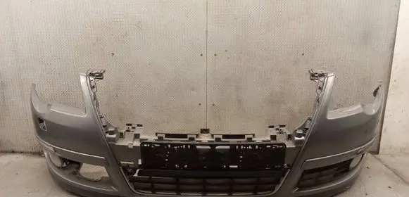 Volkswagen PASSAT B6 Front bumper 