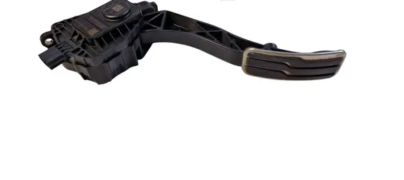 Ford Fusion II Accelerator throttle pedal DG9C9F836 1000441 E1618A0718AE