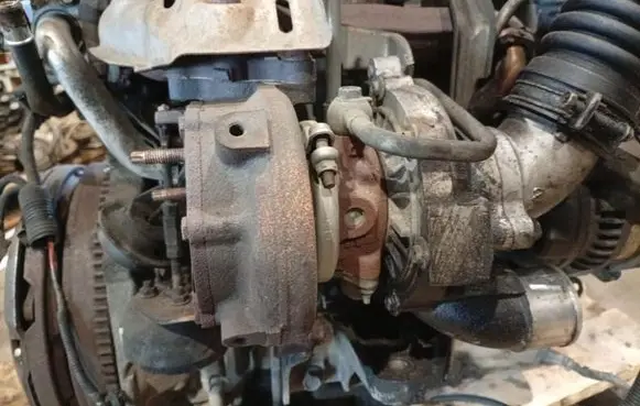 Lexus IS 220D-250-350 Turbo