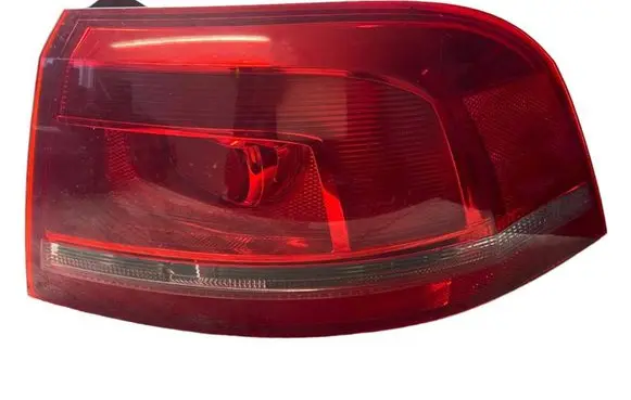 Volkswagen PASSAT B7 Rear/tail lights 3AF945096E 605002