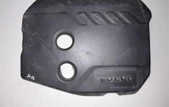 Volvo V70 Engine cover (trim) AV6Q6N041A
