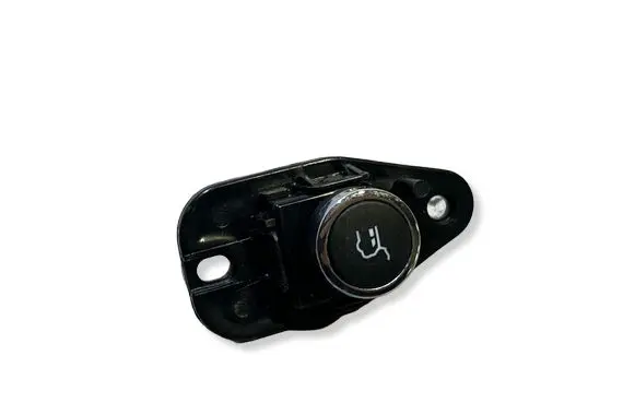Jeep Cherokee Tailgate/boot open switch button 68164105AA 10102032