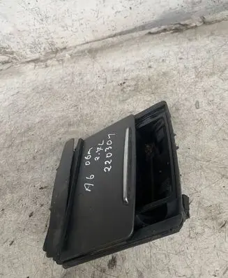 Audi A6 S6 C6 4F Ashtray (front) 