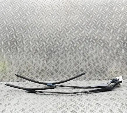 DS Automobiles 7 Crossback Windshield/front glass wiper blade 1617040180 1617040380