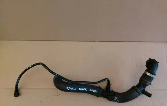 Land Rover Range Rover Sport L494 Engine coolant pipe/hose FPLA8286CA