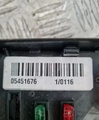 Volkswagen PASSAT B6 Fuse module 3C0937125