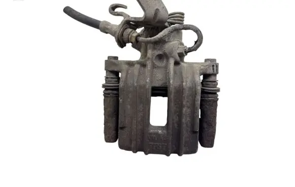 Rear brake caliper