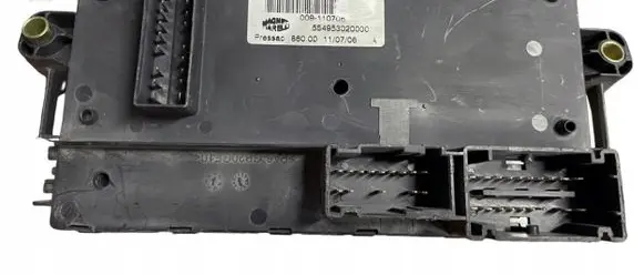 Iveco Daily 35.8 - 9 Fuse module 69500009 554953080000