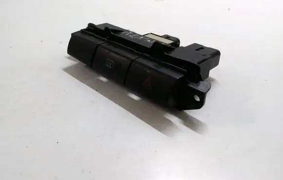 Toyota Avensis T220 Hazard light switch 5544620150