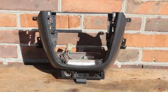 Subaru Impreza II Panel trim 