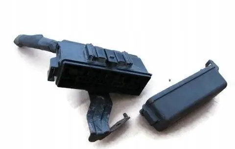 Citroen C4 Grand Picasso Relay mounting block 