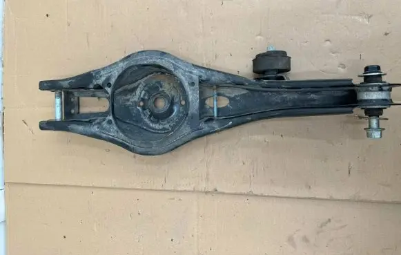 Hyundai Kona I Rear control arm 55210K4000 55210T4000