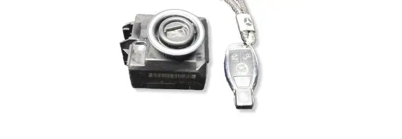 Mercedes-Benz C AMG W204 Ignition lock A2079057101