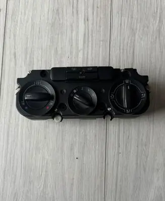 Volkswagen Touran I Climate control unit 1K0820047DF 5HB00871950