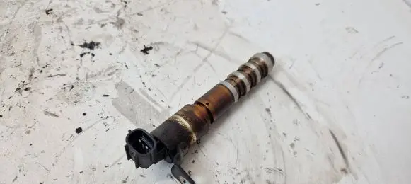 Saab 9-3 Ver2 Valve oil control 12588943