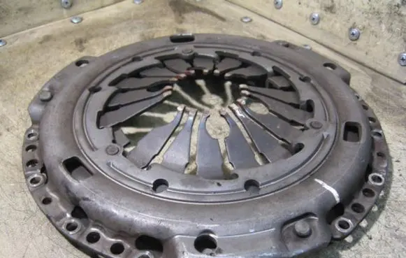 Audi A3 S3 8L Pressure plate 038111025P 19TDJ81KW 038052264E