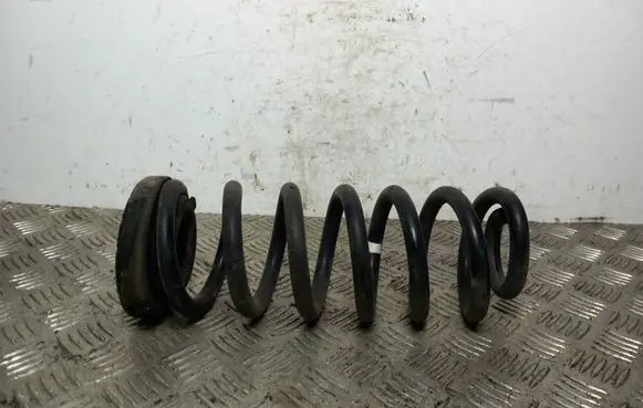 KIA Sorento Rear coil spring