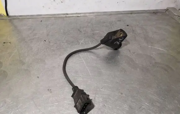 Opel Sintra Camshaft position sensor 0232103008